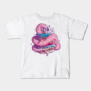 Literal bookworm Kids T-Shirt